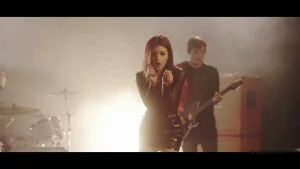 Новый клип группы Against The Current на хит 2015 года — «Fireproof»