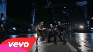 Новый клип Pitbull на хит 2015 года — Baddest Girl in Town при участии Mohombi и Wisin