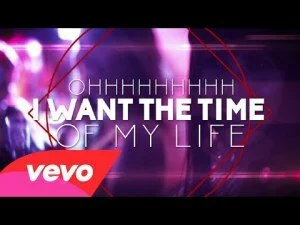 Новая песня ноября Pitbull & Ne-Yo — Time Of Our Lives (Lyric Video)