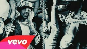 Новый клип июня 2015 года рэперов Chris Brown и Tyga на песню — Bitches N Marijuana при участии ScHoolboy Q