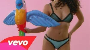Новый лирик-клип 2015 года Pitbull и Chris Brown на песню «Fun»