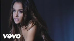 Свежий клип Ariana Grande на хит — Dangerous Woman